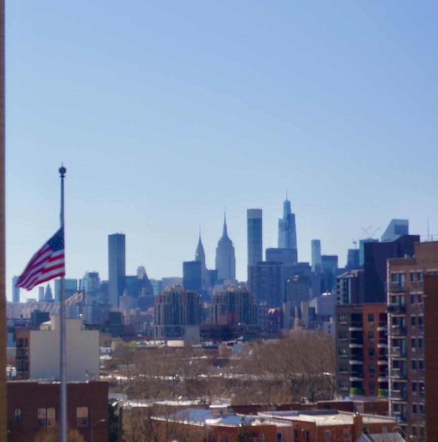 10 Minutes From Nyc - Astoria Lic Queens Cityview นิวยอร์ก ภายนอก รูปภาพ